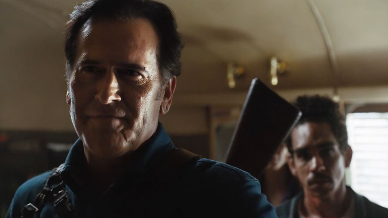 Bruce Campbell, astro do clássico “Evil Dead”, revela que está com câncer incurável e comove os fãs