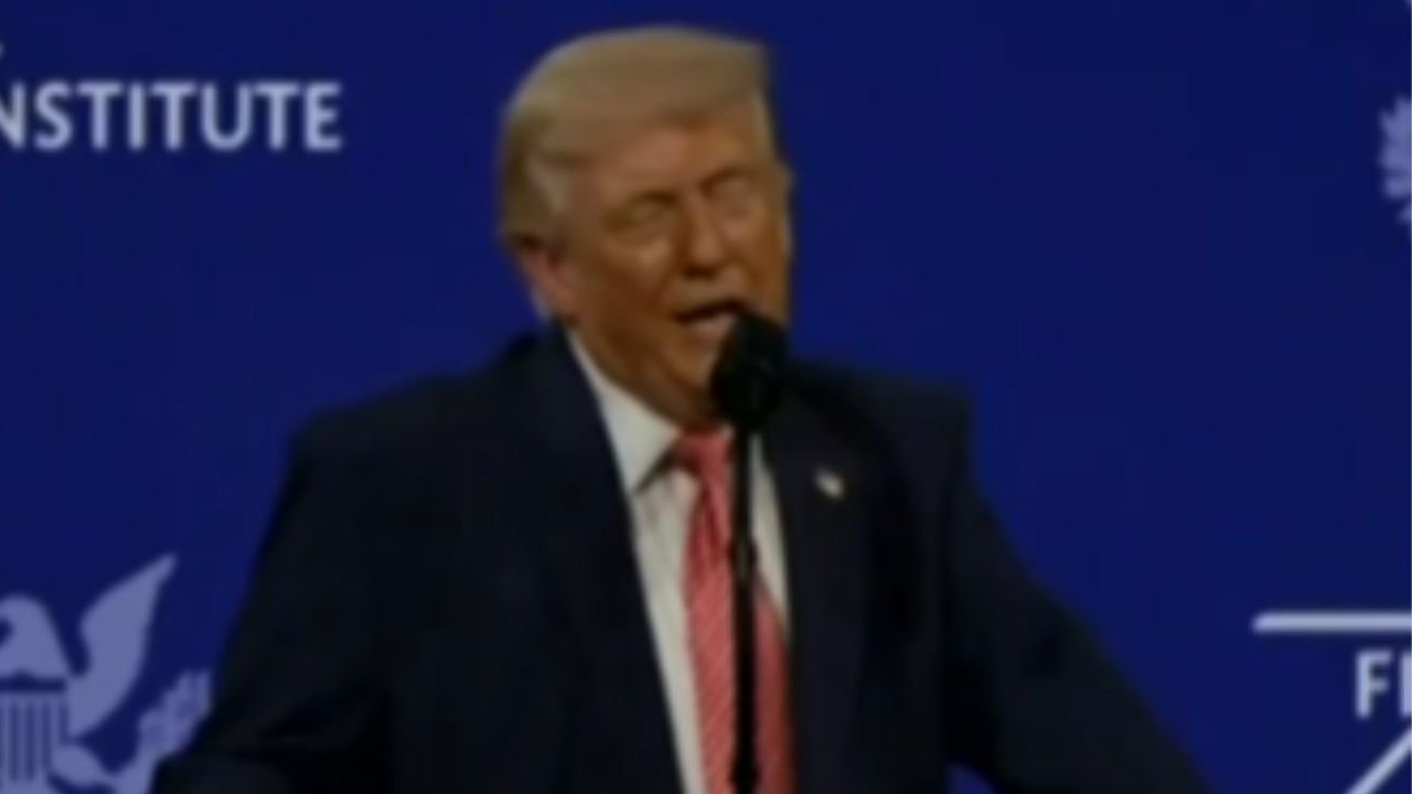 Donald Trump é zombado nas redes sociais após afirmar que “anda com perdedores”