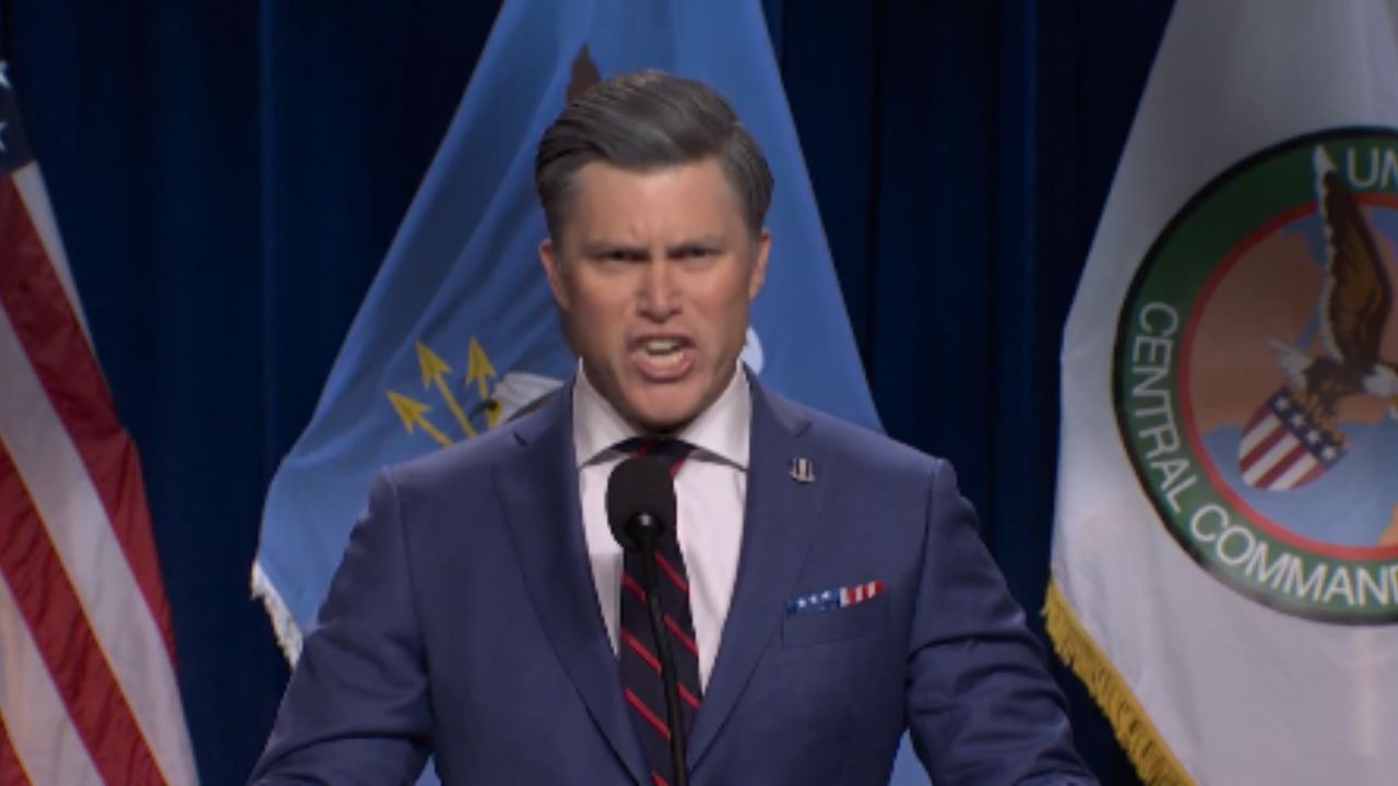 Pete Hegseth, secretário de guerra dos EUA, é zombado em esquete do Saturday Night Live