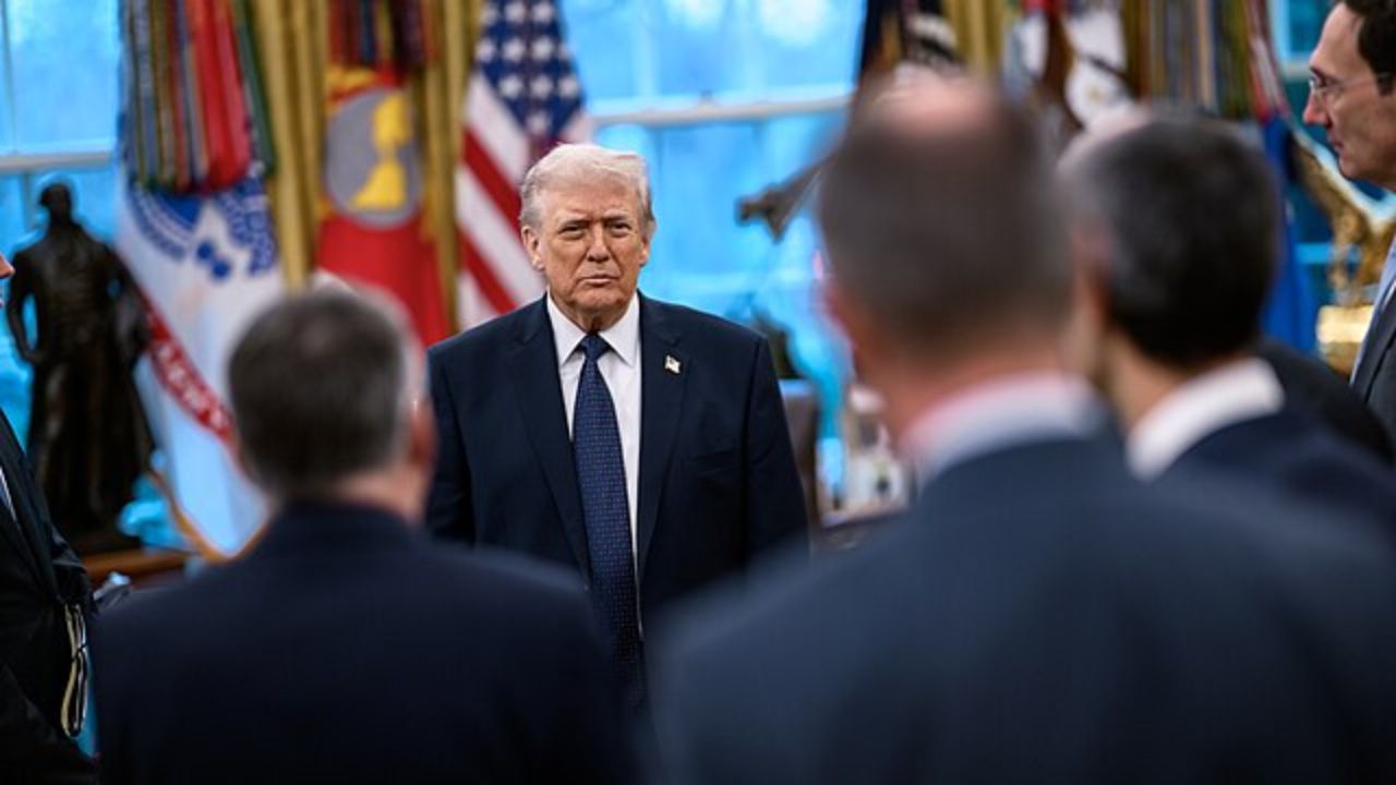 Donald Trump diz que Cuba “vai cair muito em breve” e que colocará Marco Rubio no comando