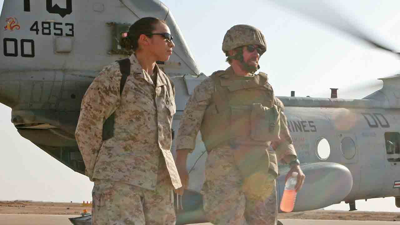查克·諾里斯獲美國海軍陸戰隊致敬。X @USMC
