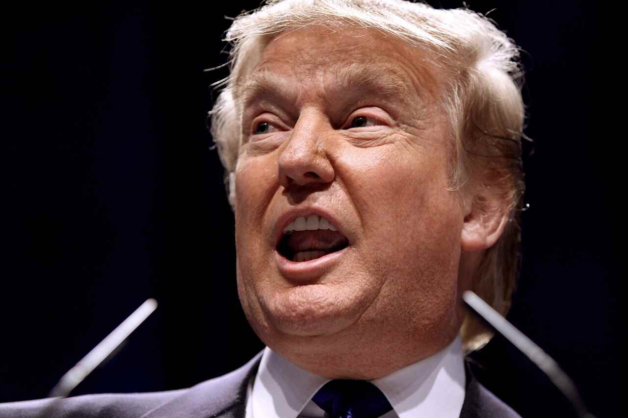 Staré Trumpovo prohlášení o útoku na Írán se znovu objevuje po americké ofenzivě