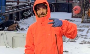 Morte de Todd Meadows, estrela do reality "Deadliest Catch", foi filmada