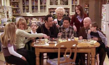 Entenda o motivo do spin-off de “Everybody Loves Raymond” estrelado por Brad Garrett ter sido cancelado