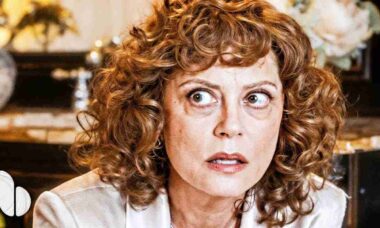 Susan Sarandon em The Fabulous Four - YouTube