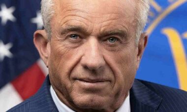 Robert F. Kennedy Jr. é detonado após afirmar que Trump faz cálculos de um jeito “diferente”