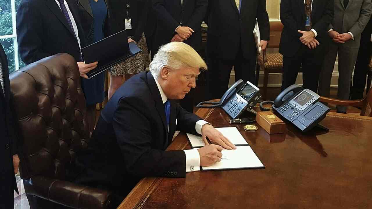 Donald Trump steunt idee om de naam van de Amerikaanse immigratiedienst te veranderen