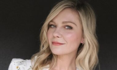 Kirsten Dunst fala sobre cena de beijo com Brad Pitt quando tinha apenas 12 anos