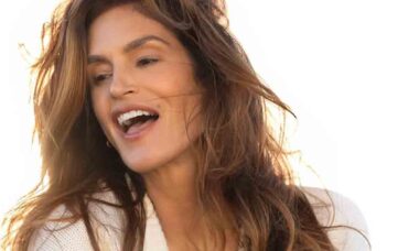 Cindy Crawford. Instagram @cindycrawford
