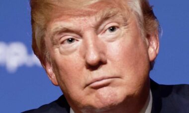 Trump surpreende após atacar publicamente a Fox News: "Lobo em pele de cordeiro"