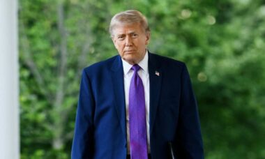Trump diz que teria vencido na Califórnia se "Jesus Cristo contasse os votos"
