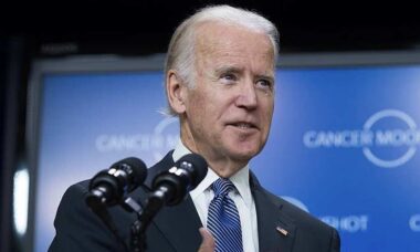 Jill Biden diz que pensou que Joe Biden estava sofrendo um AVC durante debate de 2024