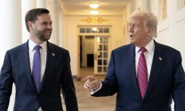 Trump provoca JD Vance enquanto republicanos discutem sucessor para 2028