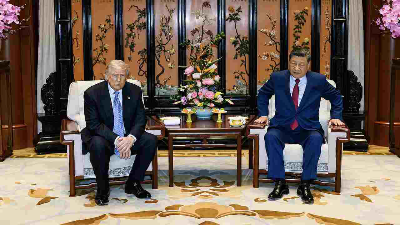 Trump becomes target of jokes after appearing in a lower chair than Xi Jinping