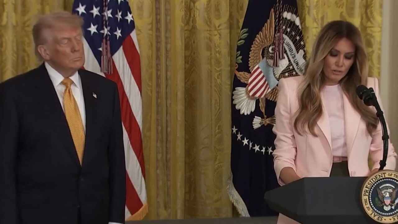 Video: Audience can’t hold back laughter after Melania says Donald Trump has "empathy"