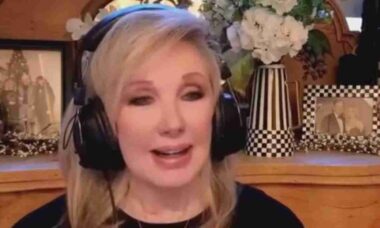 Morgan Fairchild - reprodução YouTube