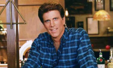 Ted Danson em Cheers - divulgação