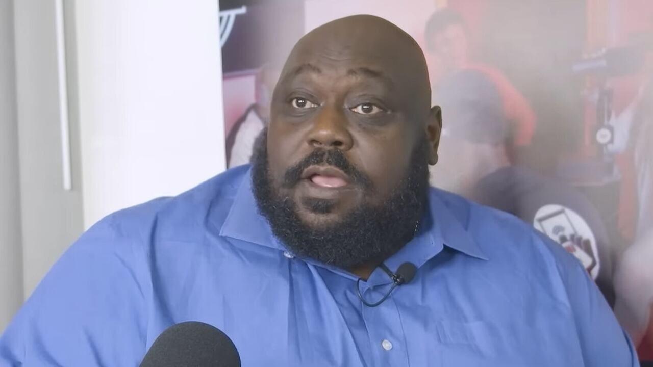 Ator de "Elf" é preso por ordem judicial em disputa de pensão de US$ 250 mil