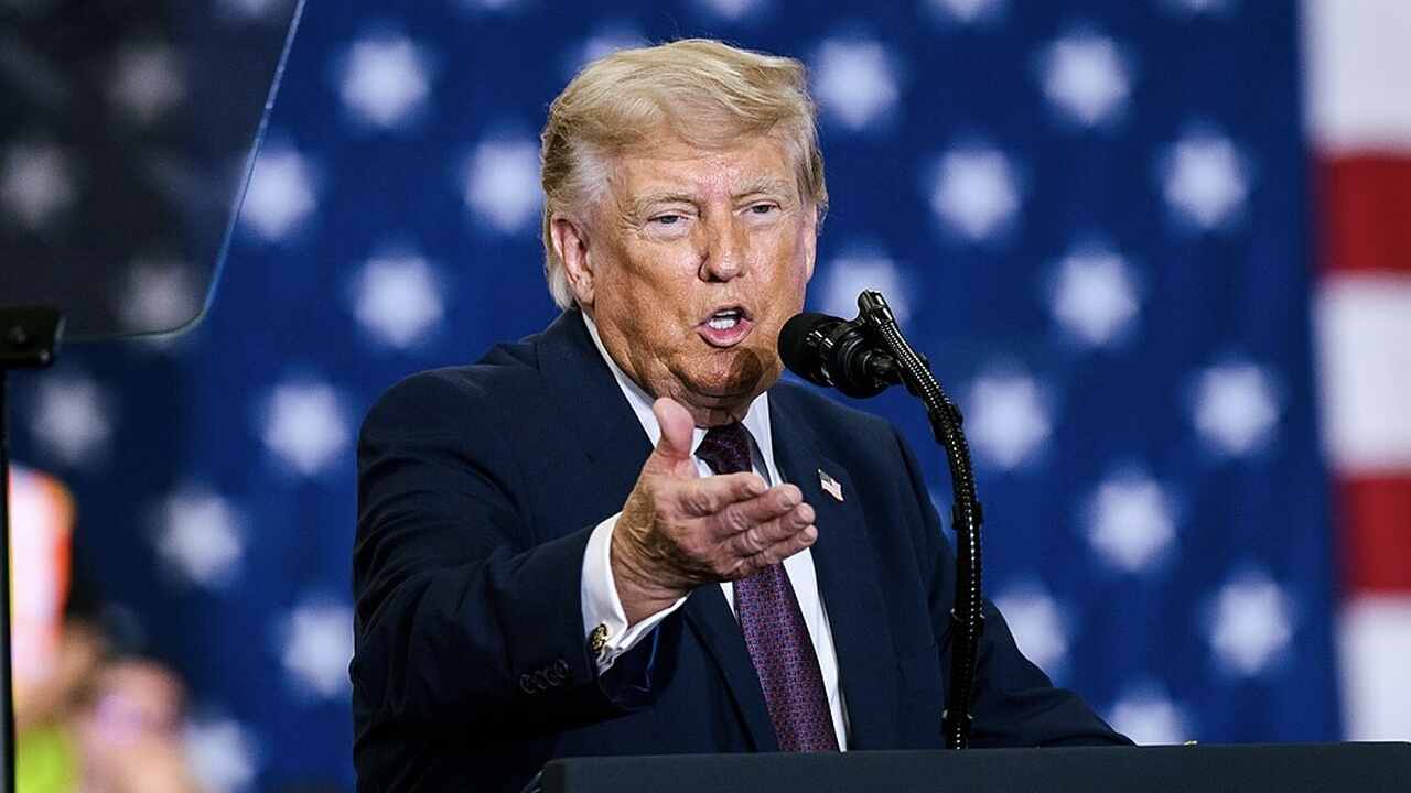 Trump compartilha imagem sugerindo que derrotou Biden nas eleições de 2020