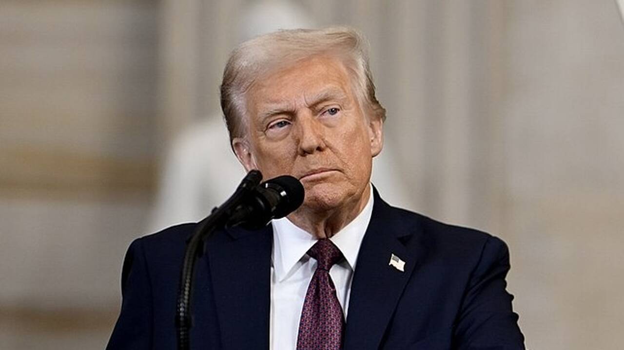 Sobrinha de Trump diz que tio está em "espiral descendente" e faz novas críticas à sua saúde
