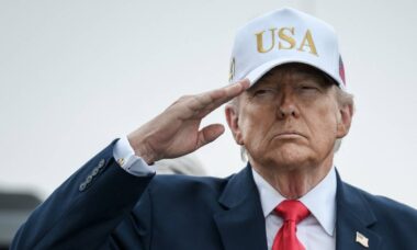 Trump comenta vistos para a Copa do Mundo e diz que EUA querem “as pessoas certas”