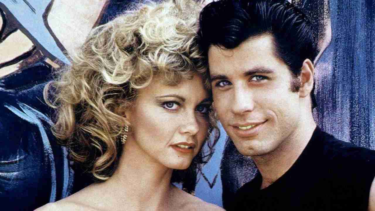 Olivia Newton-John e John Travolta em Grease - reprodução divulgação 
