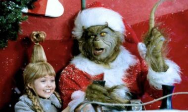 Jim Carrey pode voltar como o Grinch em sequência do clássico de 2000