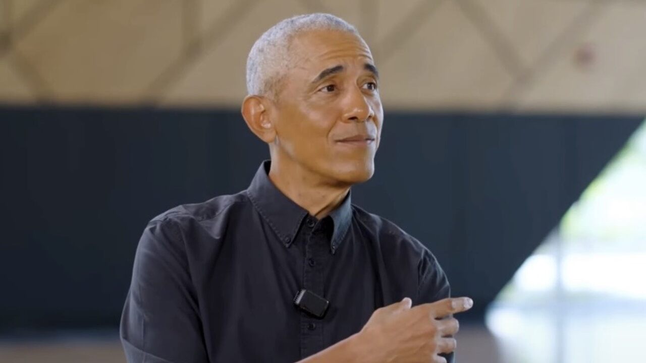 Obama brinca sobre espaço que ocupa na mente de Trump em entrevista