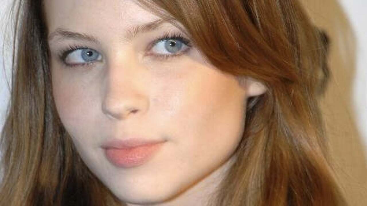 Pai de estrela de "The Ring" comenta causa da morte da filha