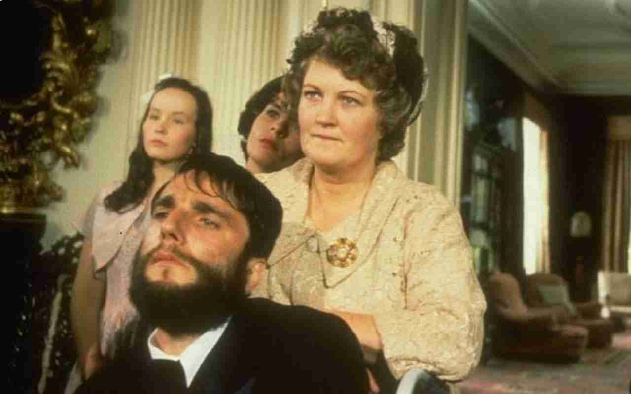Brenda Fricker e Daniel Day-Lewis in “Il mio piede sinistro” - Immagine promozionale
